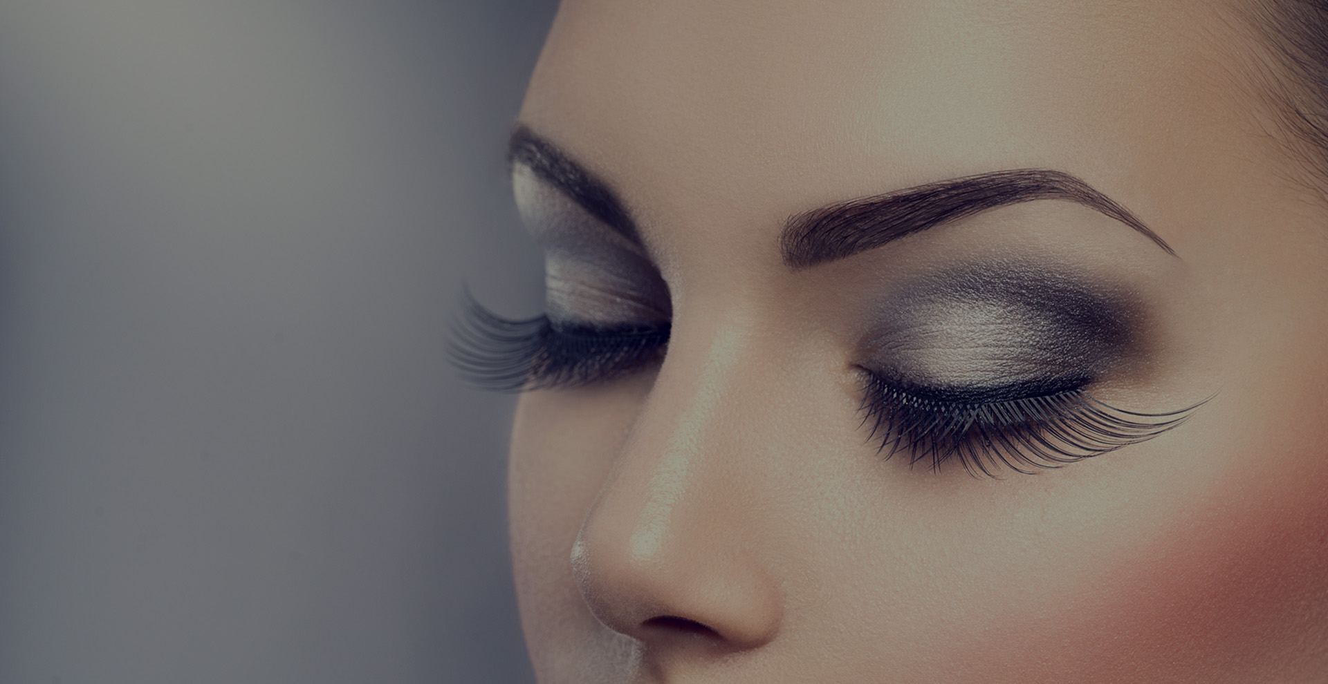 شرکت بازرگانی سالن تخصصی کاشت ناخن و اکستنشن مژه دیبا 